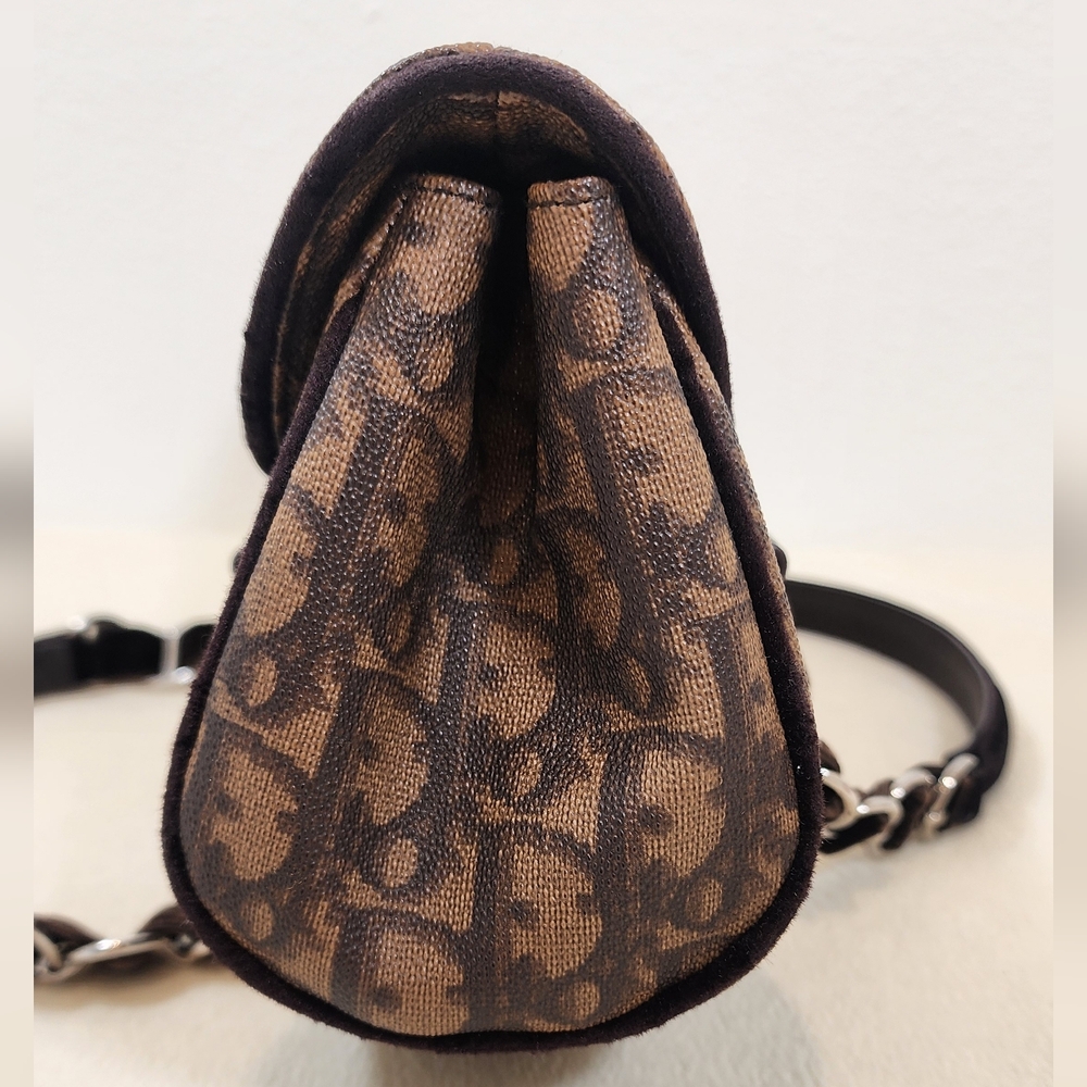 Christian Dior Romantique Trotter Mini Flap Handbag. So So Cute! - Picture 4 of 16
